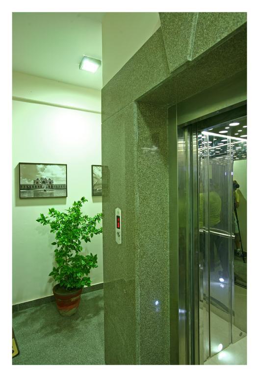 Evergreen 2Bhk Service Apartment Vasant Kunj Fortis Ilbs New Delhi Exterior foto
